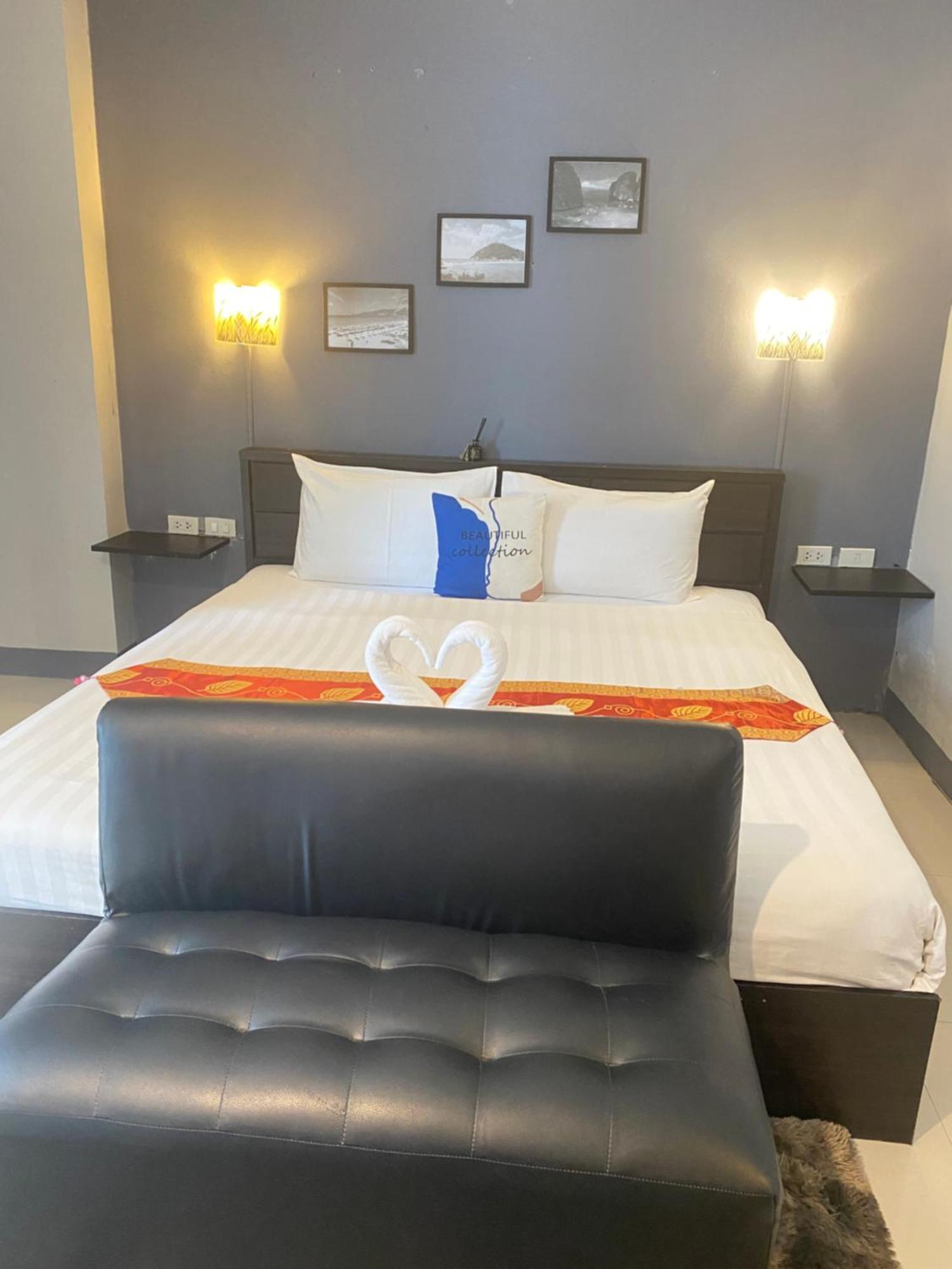 Holiday Home Patong Esterno foto