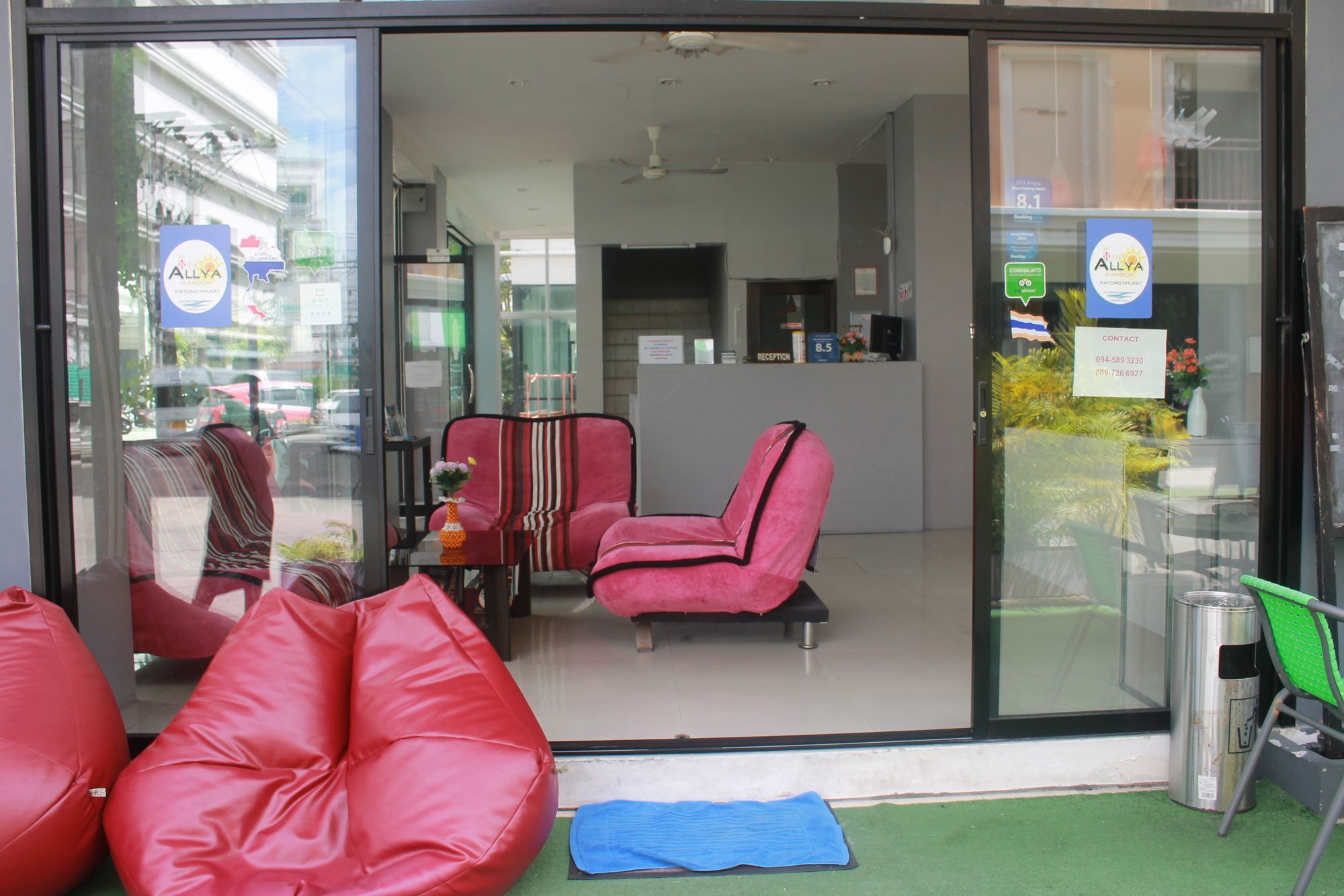 Holiday Home Patong Esterno foto