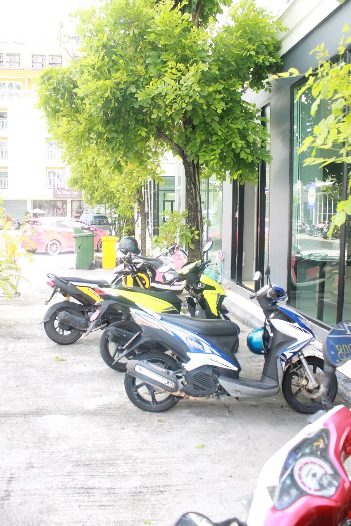 Holiday Home Patong Esterno foto
